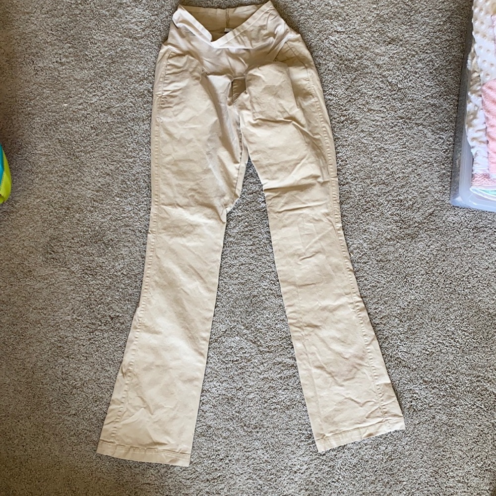 Old navy khaki maternity pants
